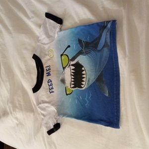 Boys 18m shark feed me t-shirt